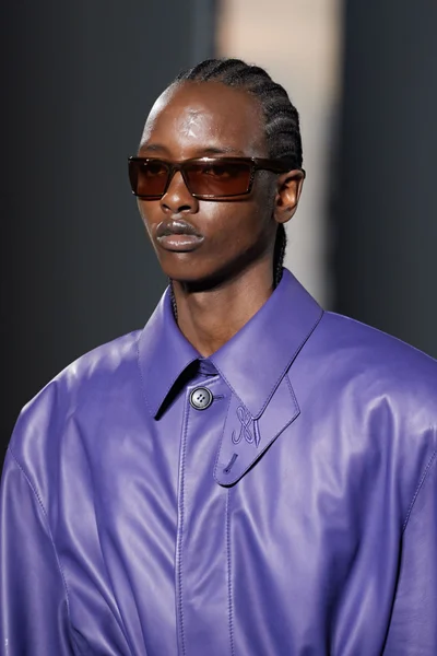 Look 46